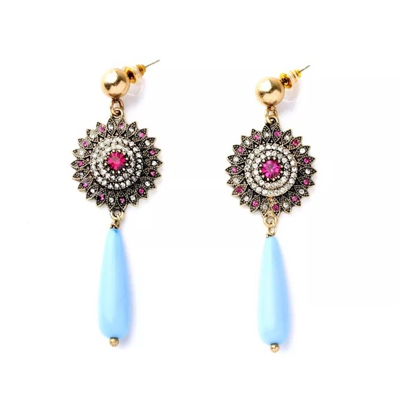 Anthropologie Jewelry - Anthropologie Statement Earrings