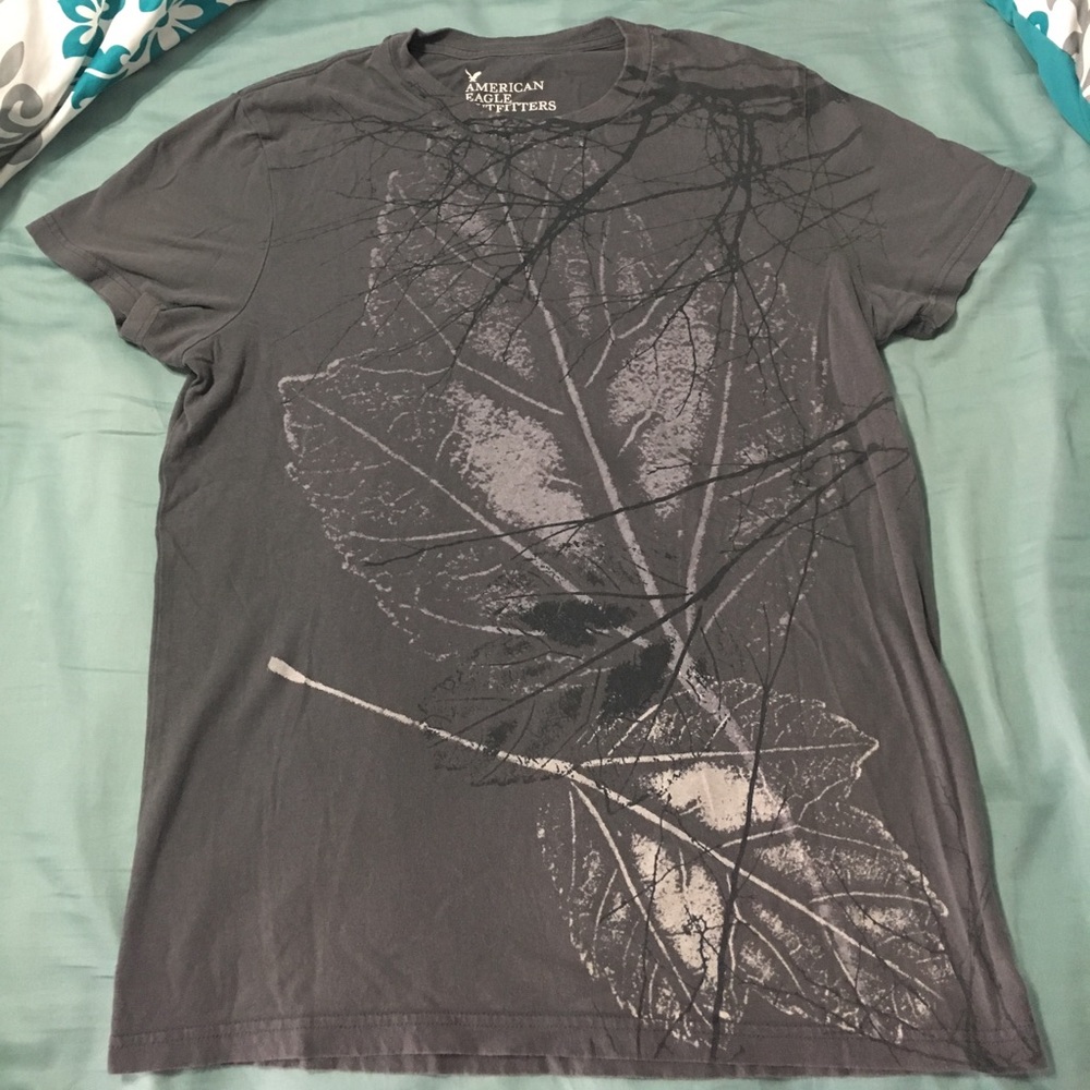 🚫SOLD!!🚫1 A.Eagle and 2 Old Navy Men's. T-Shirts