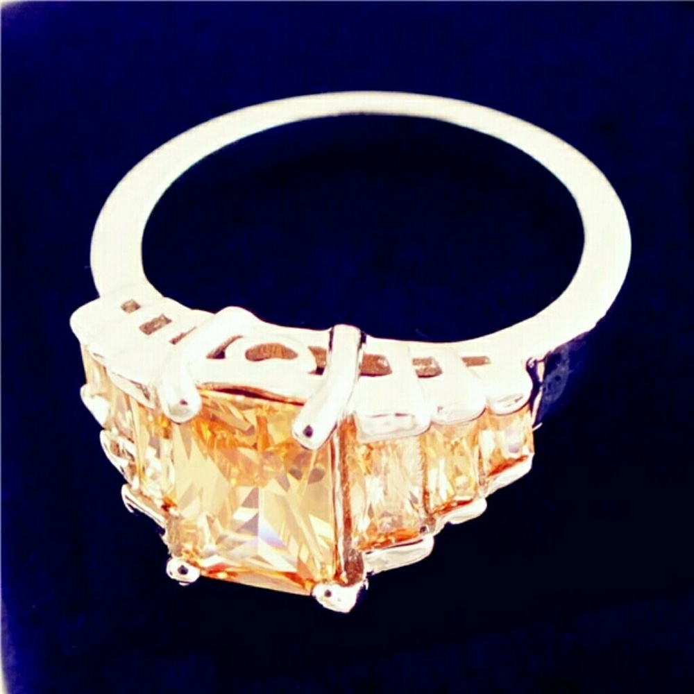 Size 9 Sale! 3 CTW SIM MORGANITE silver ring - Picture 3 of 3