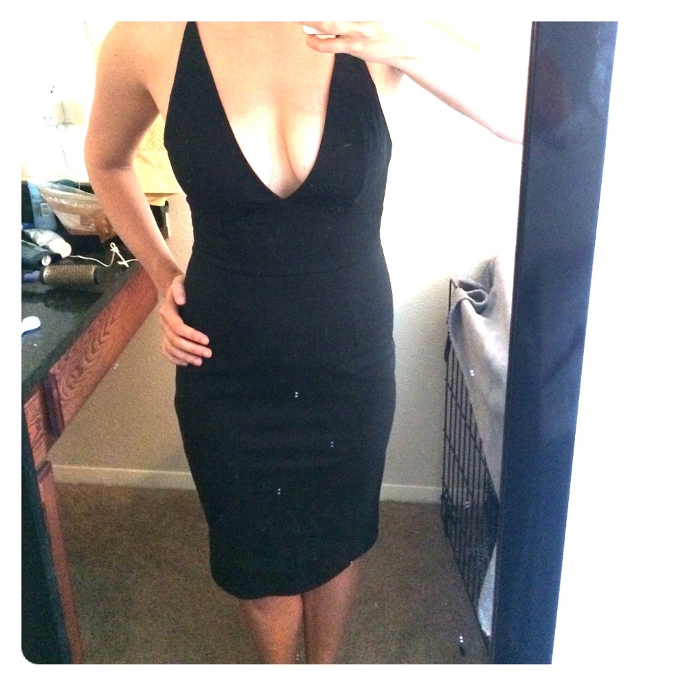 Mura boutique black bodycon midi dress