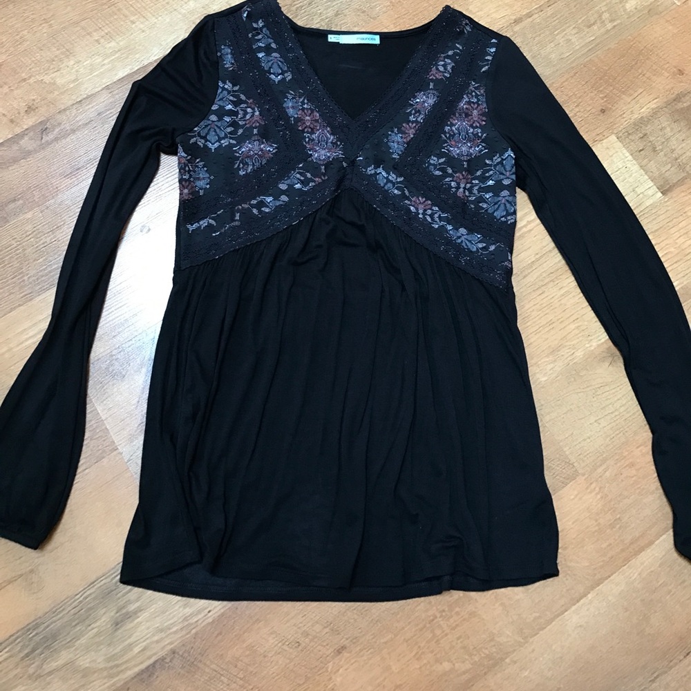 Maurice's top