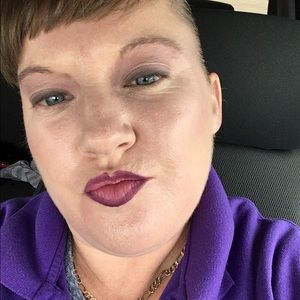 Meet your Posher, Georgia