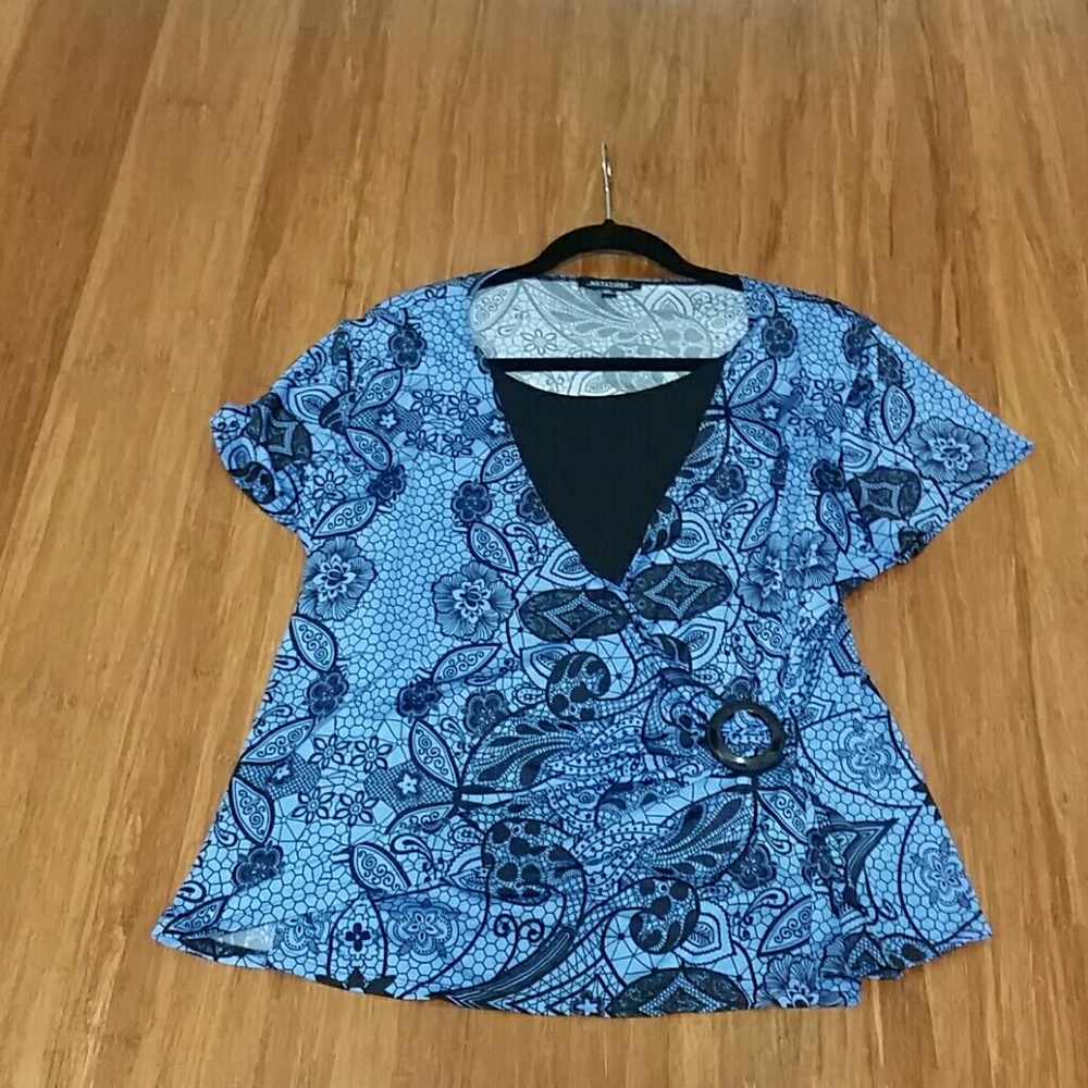 Top - Picture 3 of 4