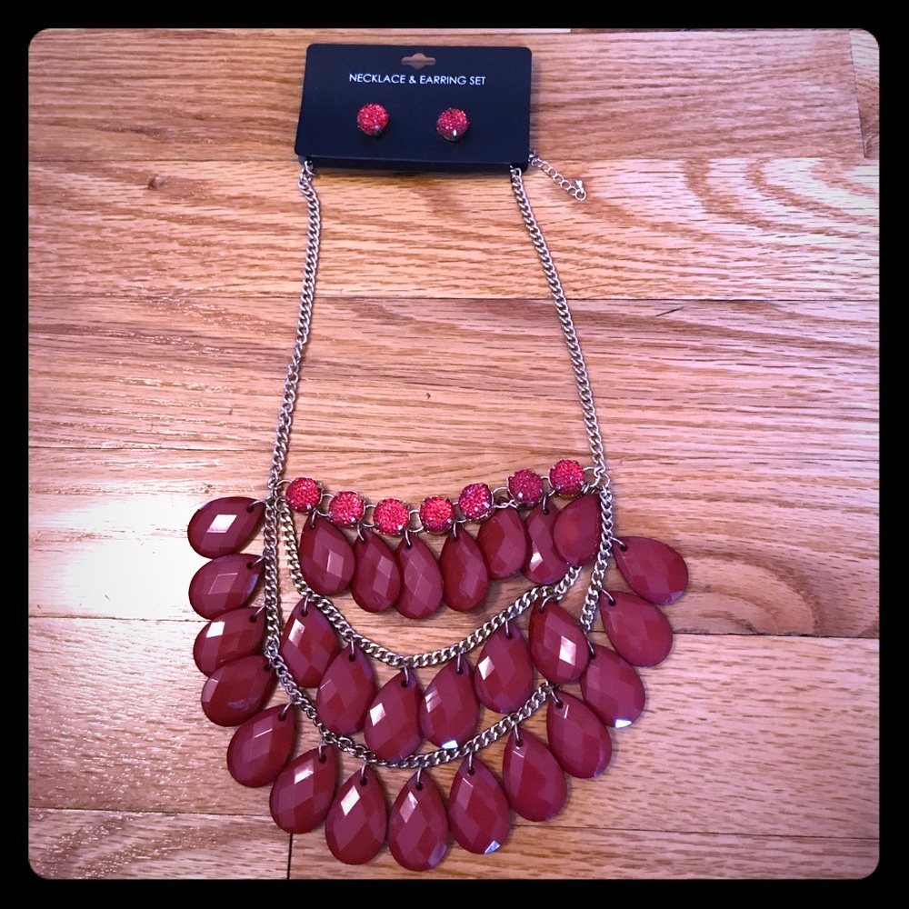 Necklace and Earring Set