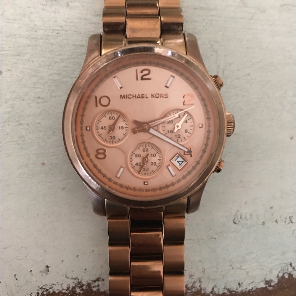 Michael Kors rose gold watch