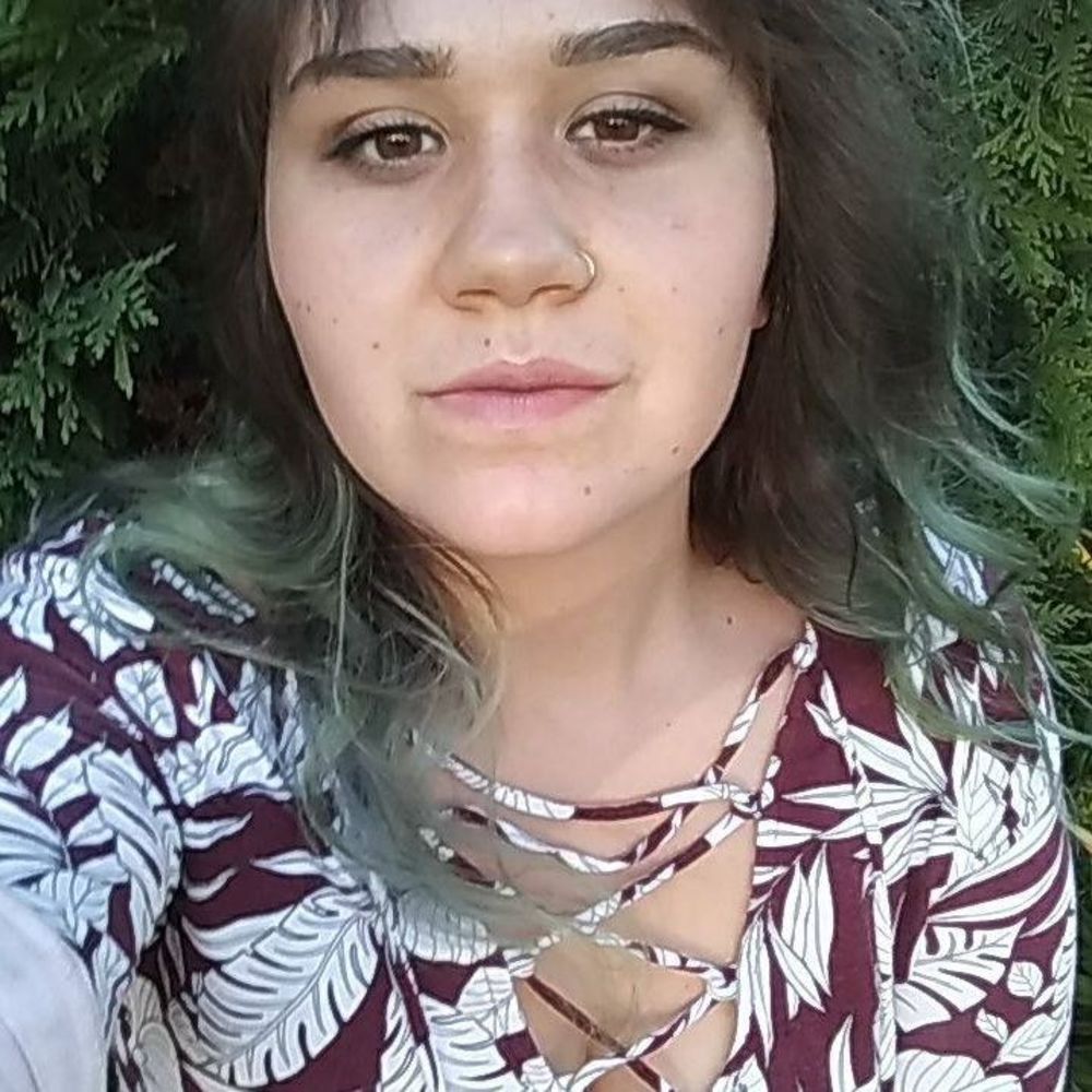 Meet your Posher, Mallory