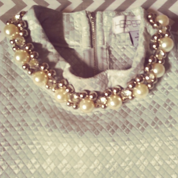 Hesperus (Premium) Classy Blouse - Picture 2 of 3