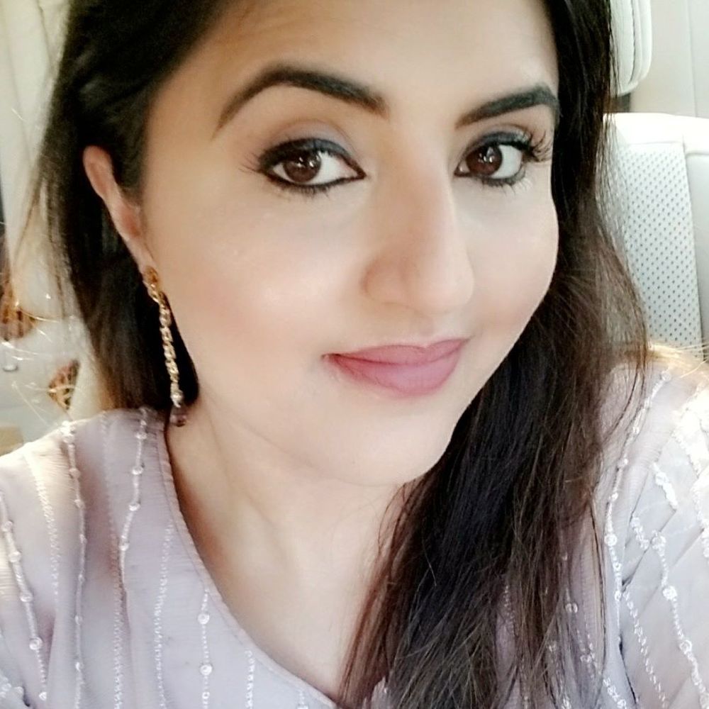 Meet your Posher, Barira