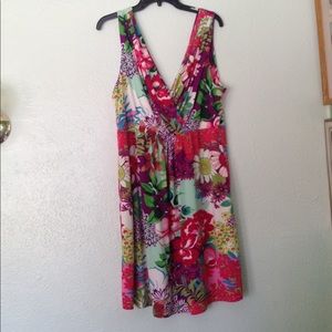 Sleeveless floral dress