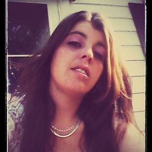 Meet your Posher, Pamela