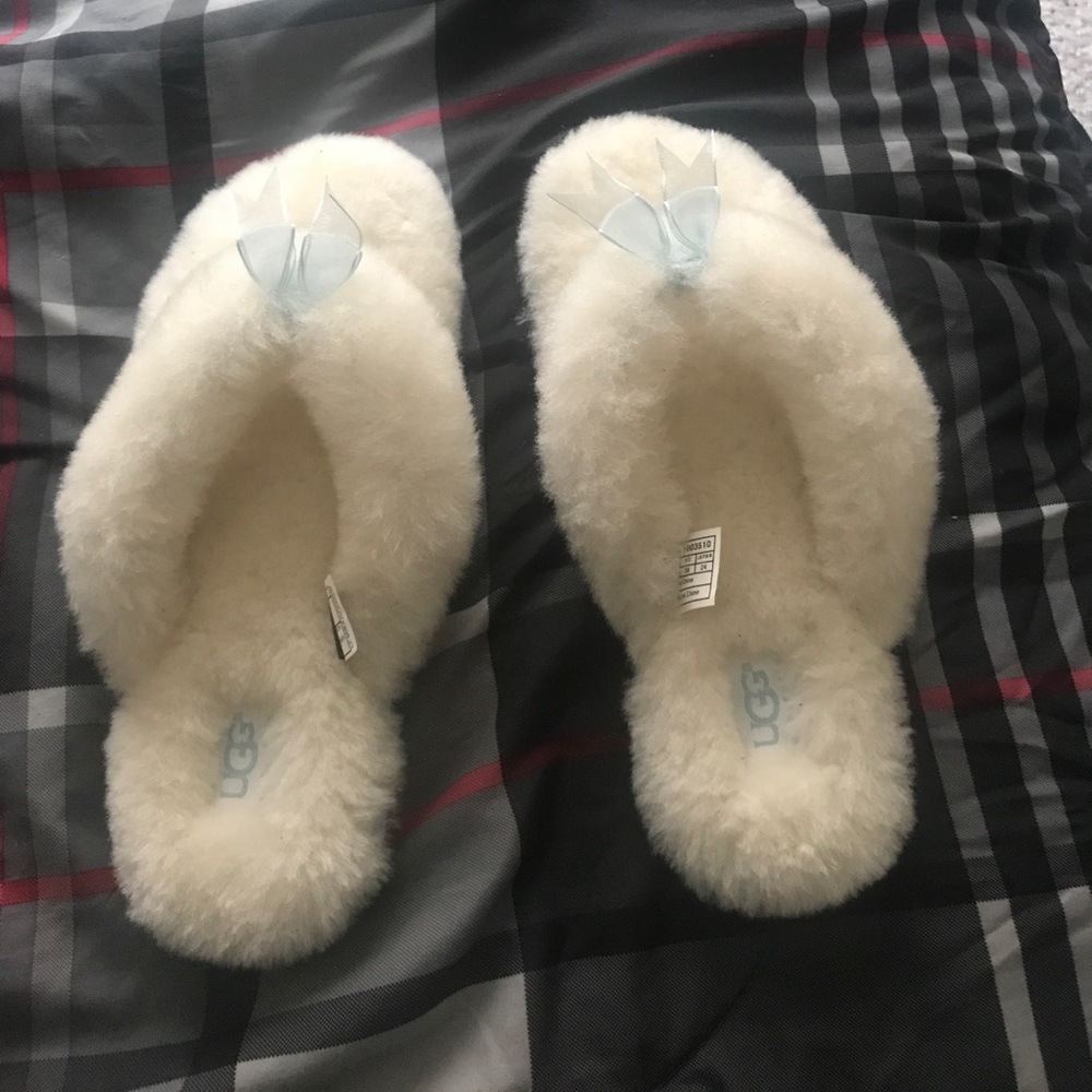 Ugg Fur Flip Flops