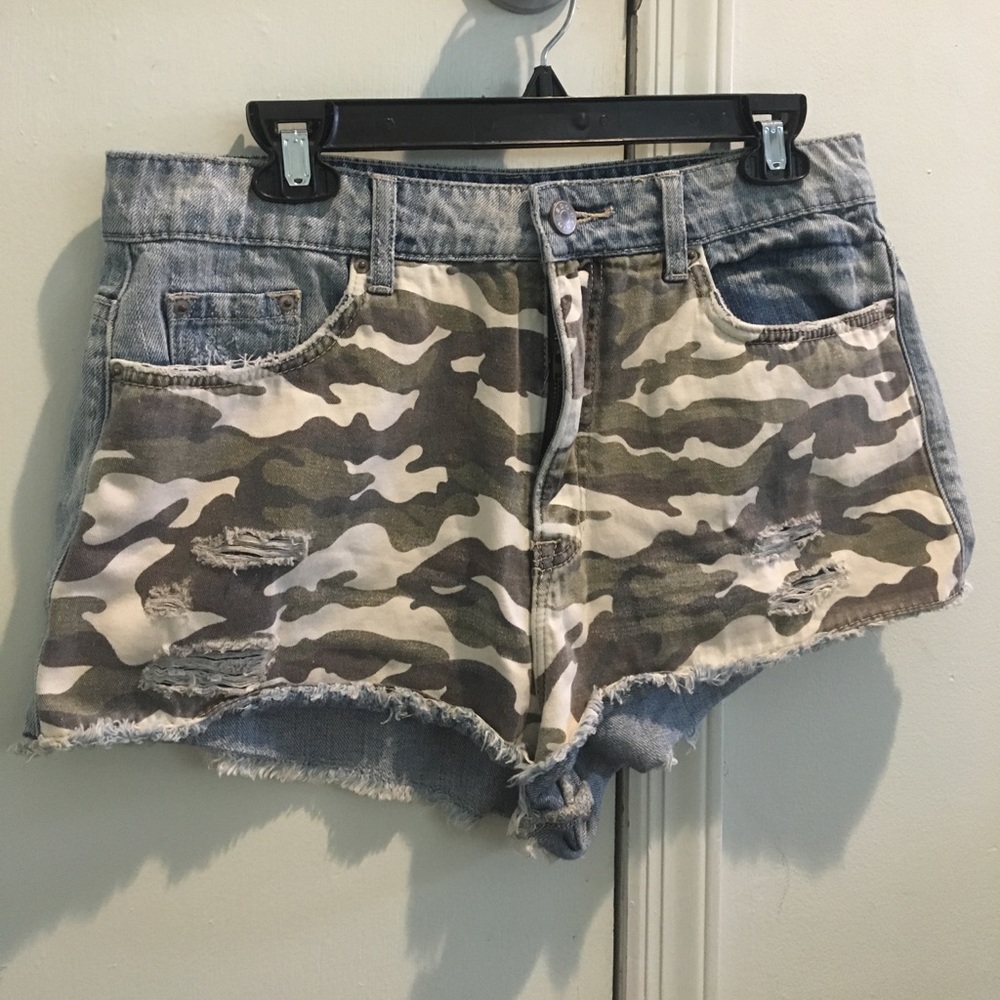 BDG camouflage jean shorts