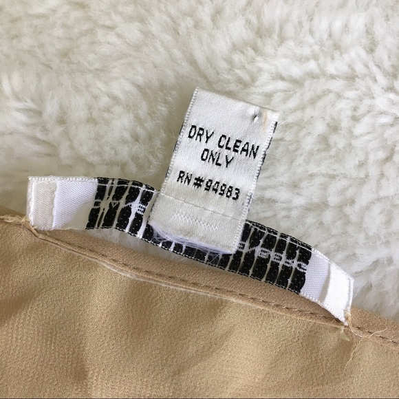 Diane Von Furstenberg Polka Dot Dress size 4 - Picture 8 of 8