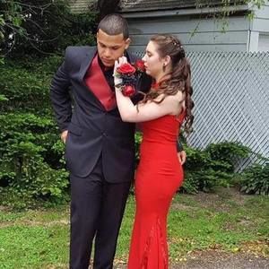 Meet your Posher, Devin