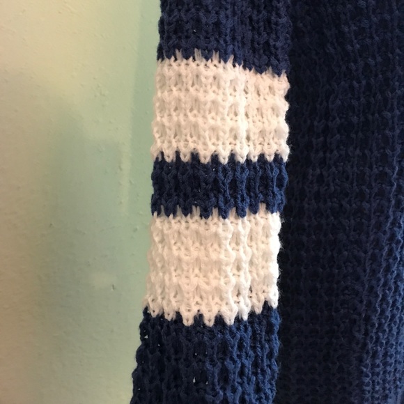 Knit sweater - Picture 4 of 5