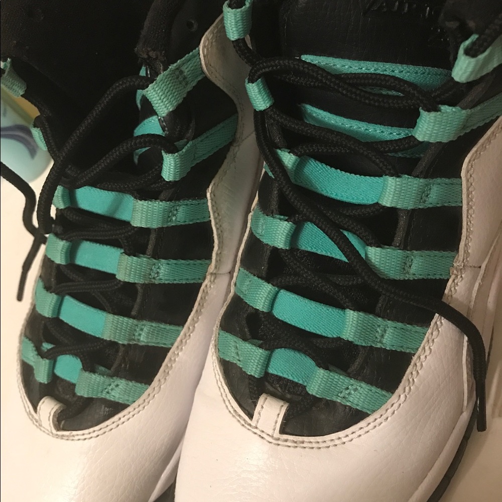 JordAn 10s