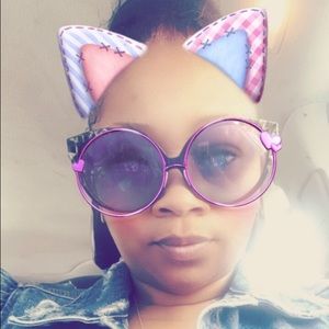 Meet your Posher, Michele