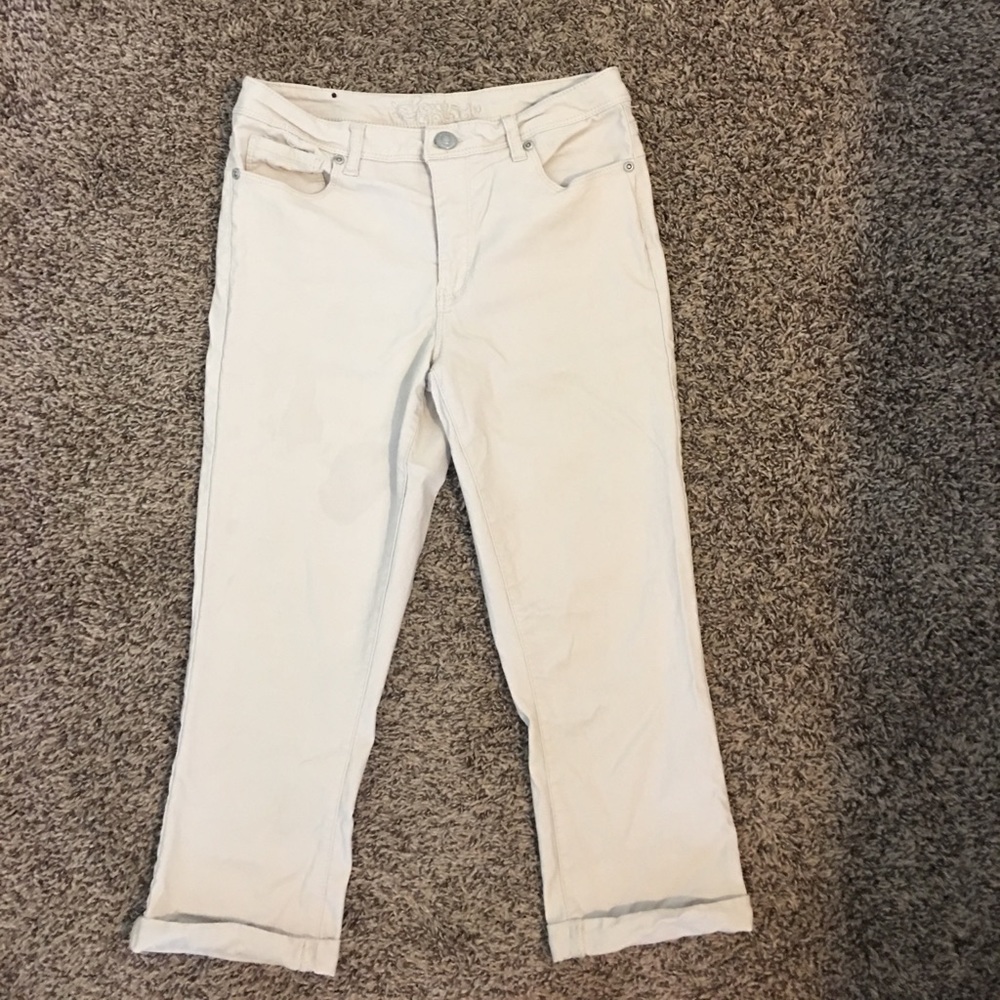 Tan Capris