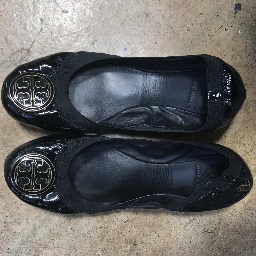 Tory Burch | Caroline Flat | Patent Black | 10M