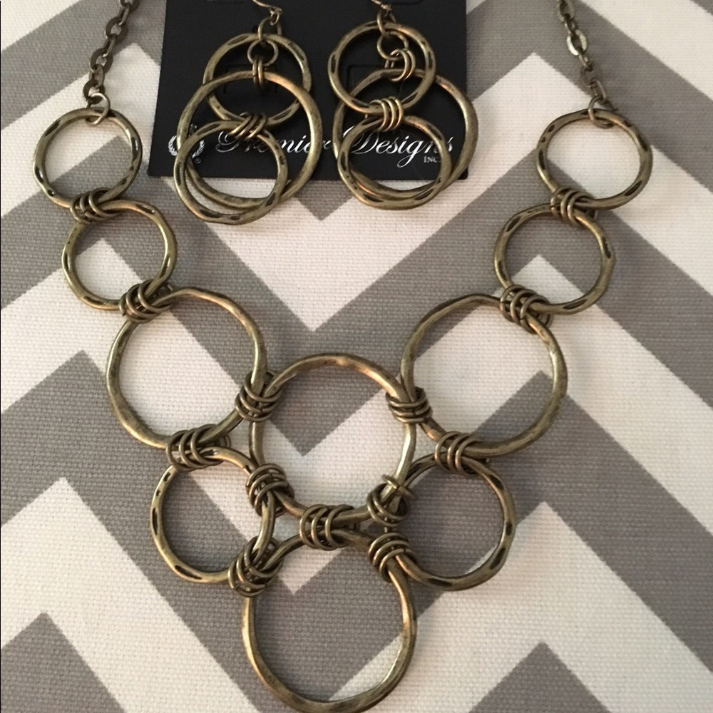 Premier Designs Madrid Set