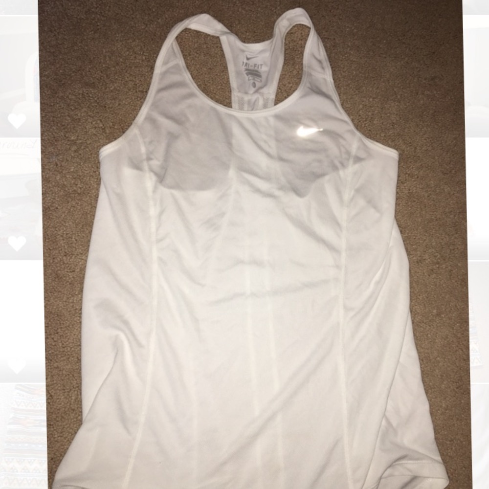 White nike tank!
