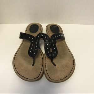 B.O.C Leather Thong Sandals