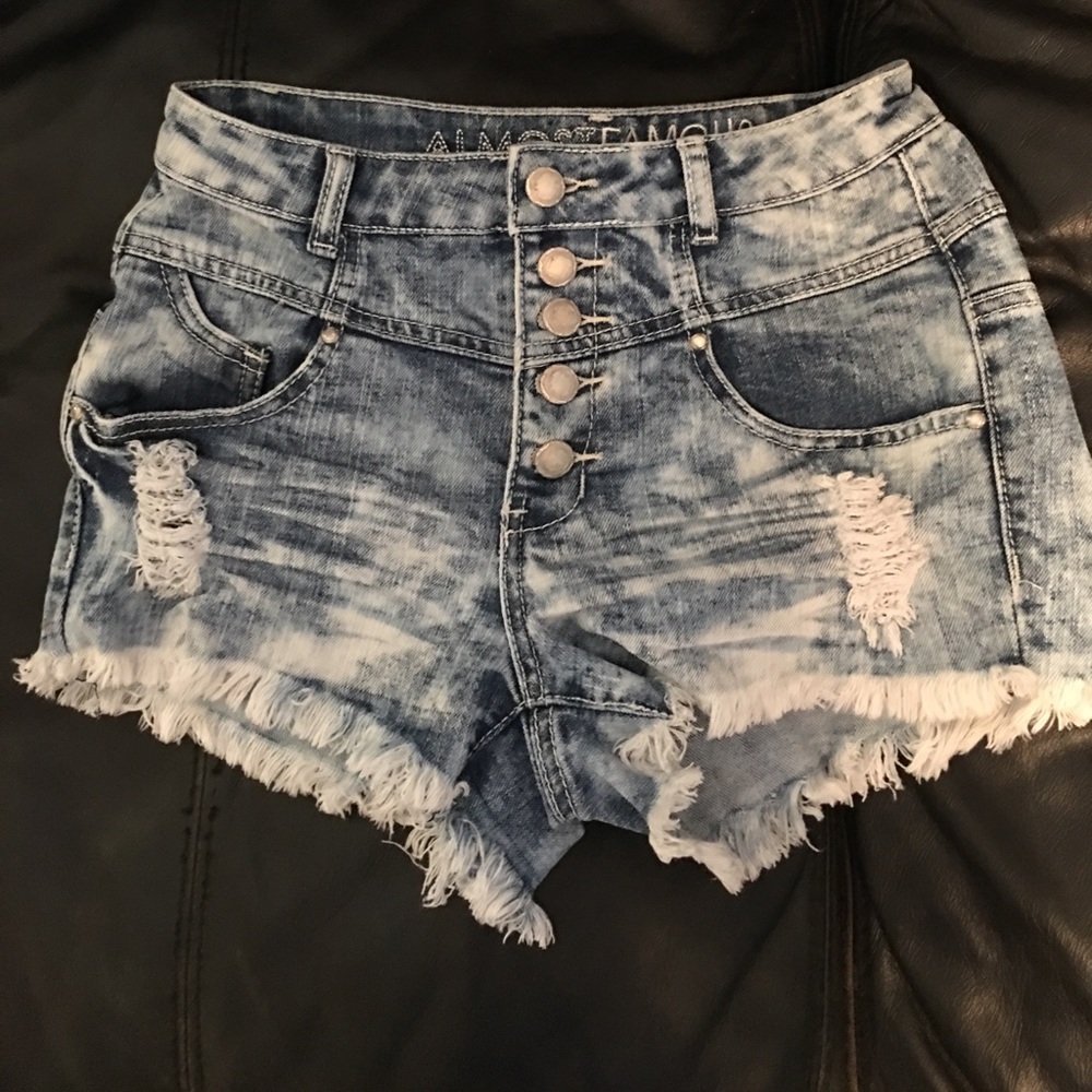 Cut off jean shorts
