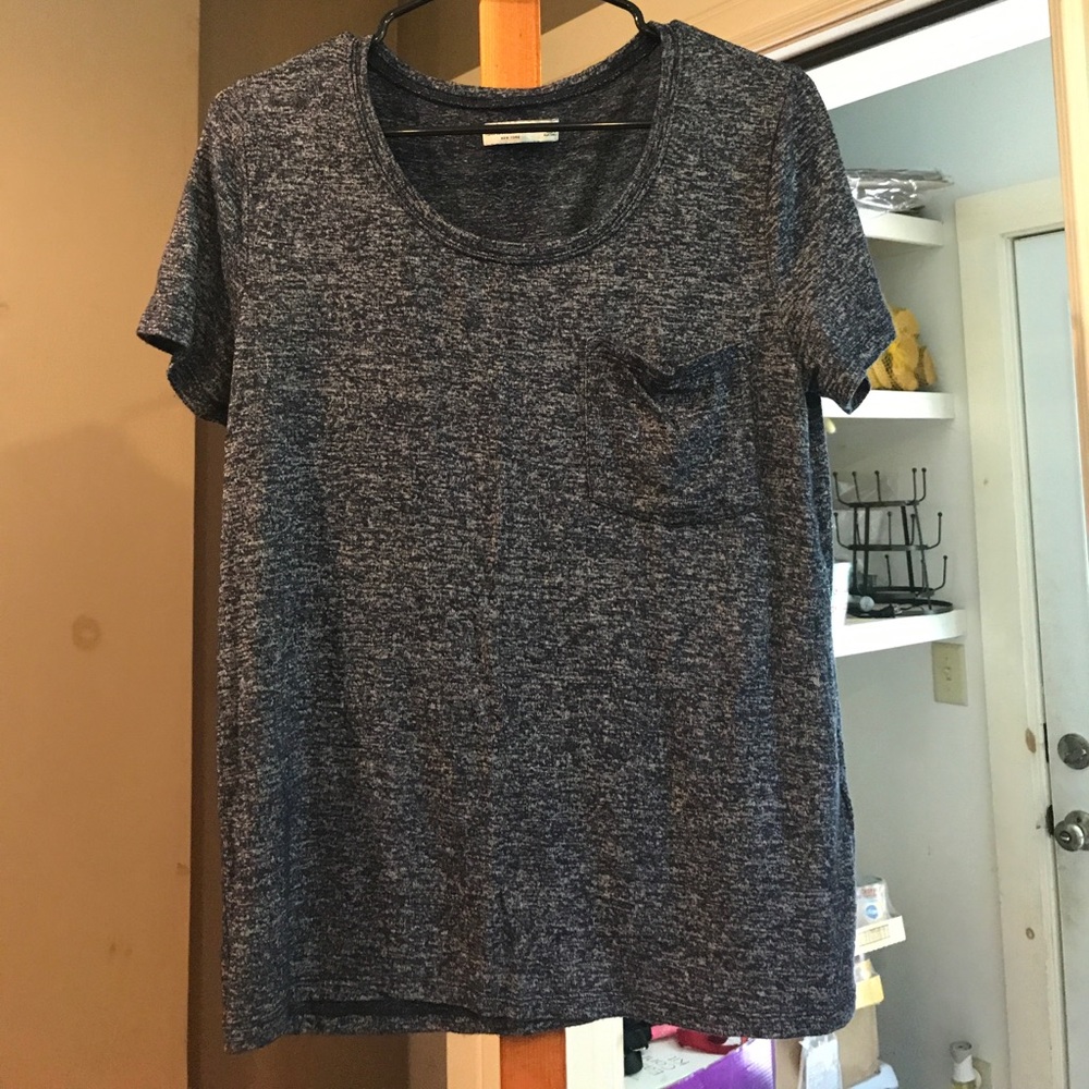 Abercrombie woman's tee