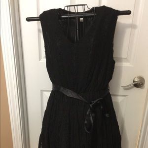 PLUS SIZE BLACK LACE DRESS
