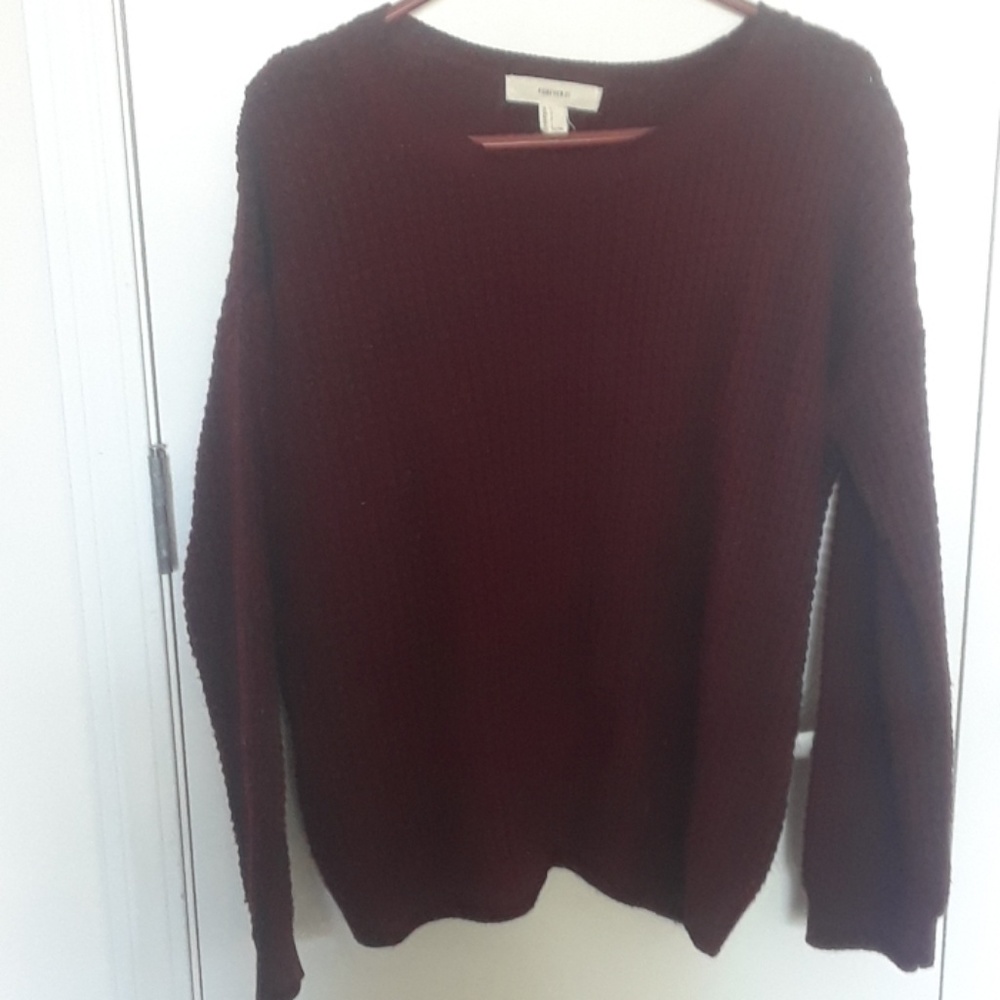 Maroon acrylic sweater