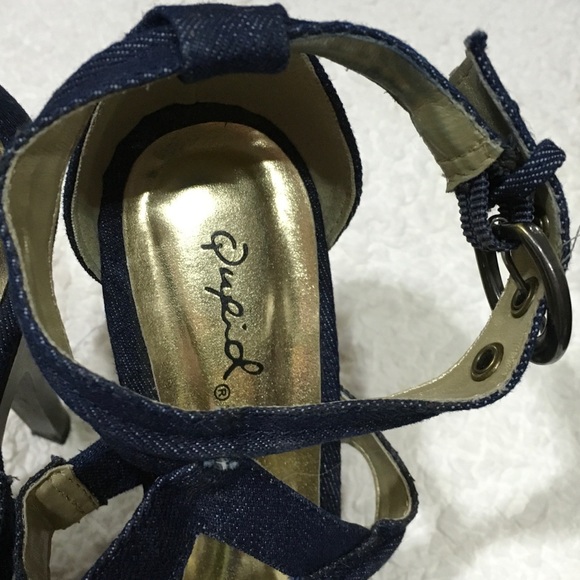 Heels - Picture 2 of 3