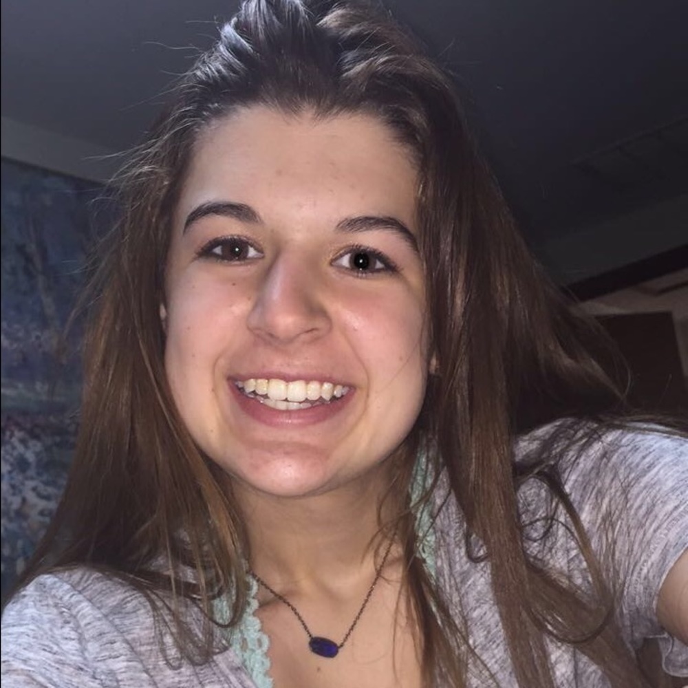 Meet your Posher, Amanda
