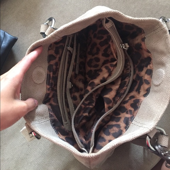 B Makowsky tan bag - Picture 5 of 8