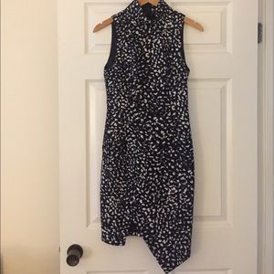 NWT⭐️ Keepsake dress - size S