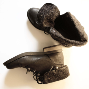 Arizona Jeans black boots