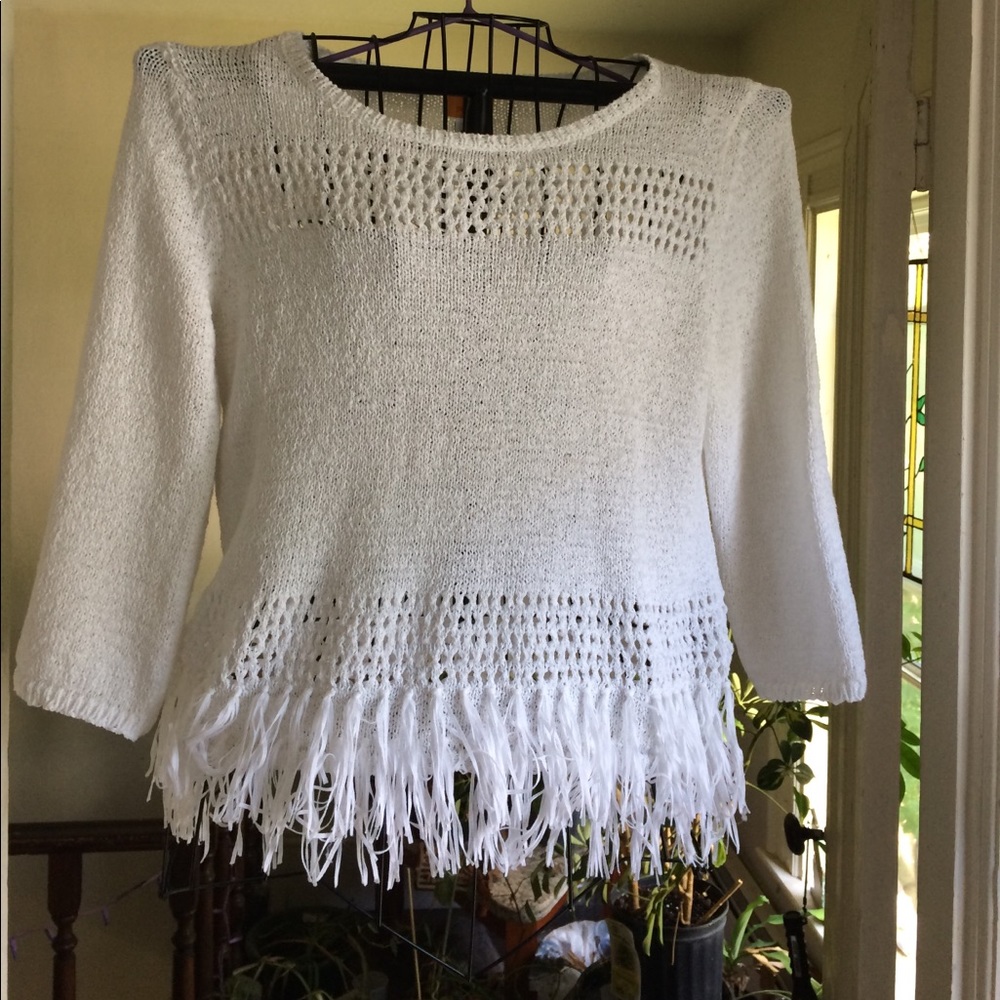 Fringed loose knit sweater. Sz XL