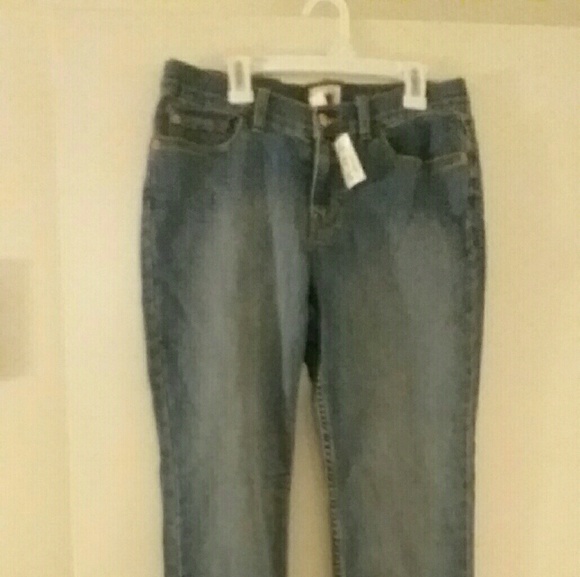 GIRLS NWT OLD NAVY PLUS SIZE 14 1/2 JEANS - Picture 1 of 4