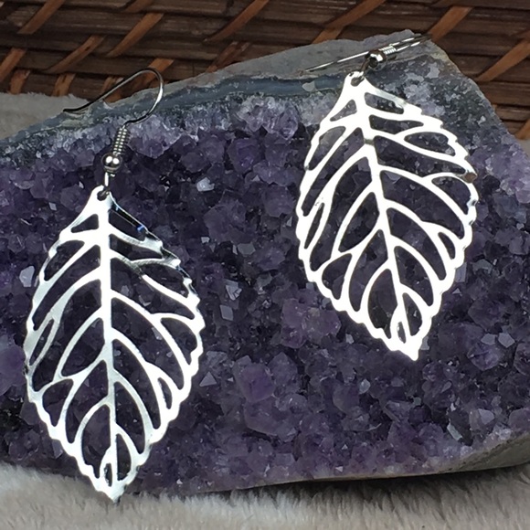 Silver Leaf Earrings - Picture 6 of 8