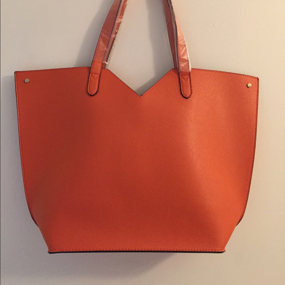 🆕 Neiman Marcus Tote