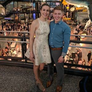 Meet your Posher, Casey