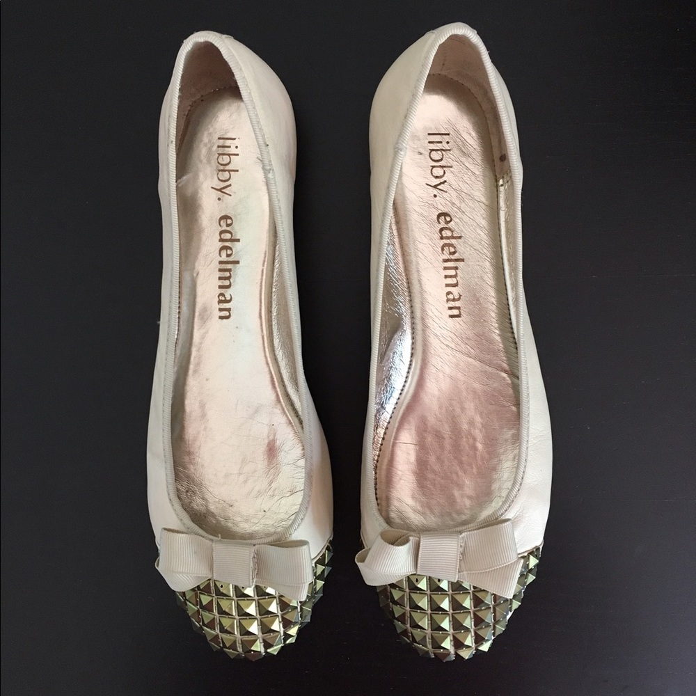 Libby Edelman Alicia flat in porcelain size 7.5