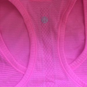 Lululemon Swiftly Tech Racerback-NWT
