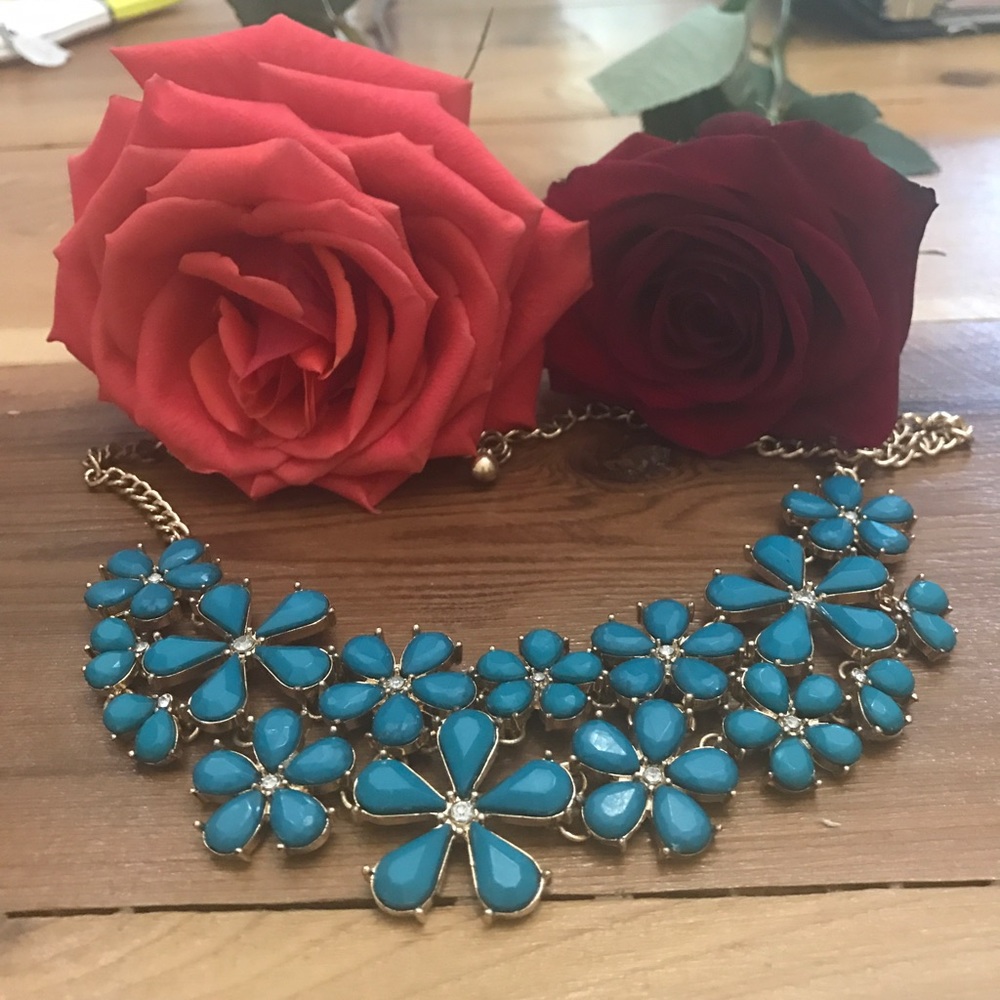 Teal flower statement necklace