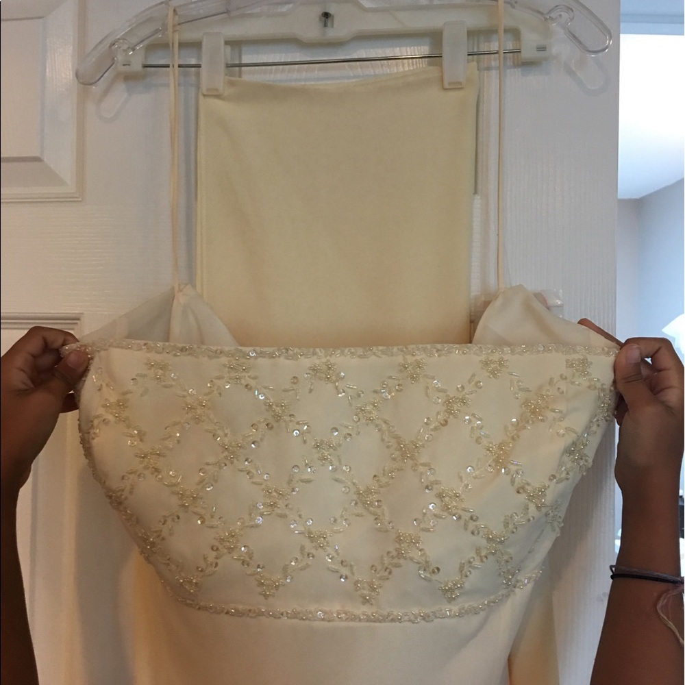 3/$59 Davids bridal bridesmaid dress never worn - Picture 2 of 2