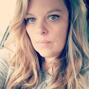 Meet your Posher, Angie