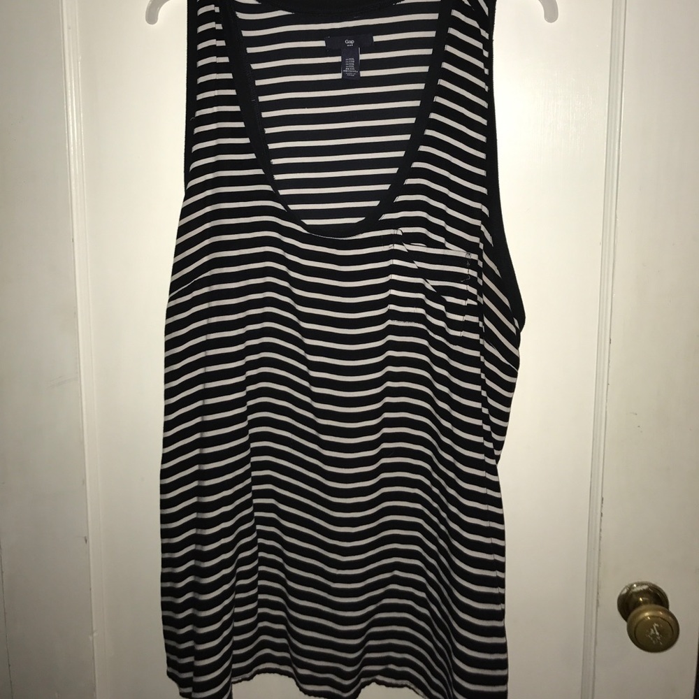 Gap tank top
