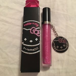 MAC Hellokitty limited Edition Gloss with charm