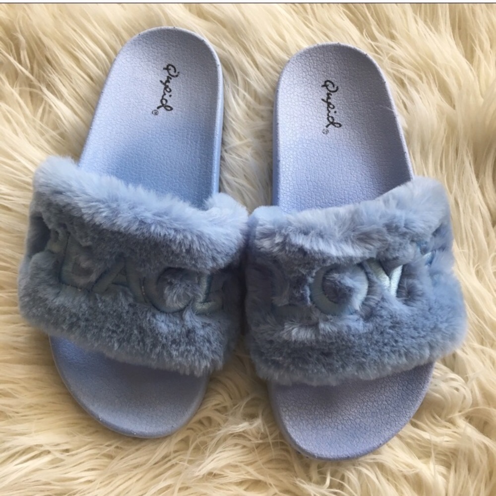 NWB Baby blue LOVE PEACE slides