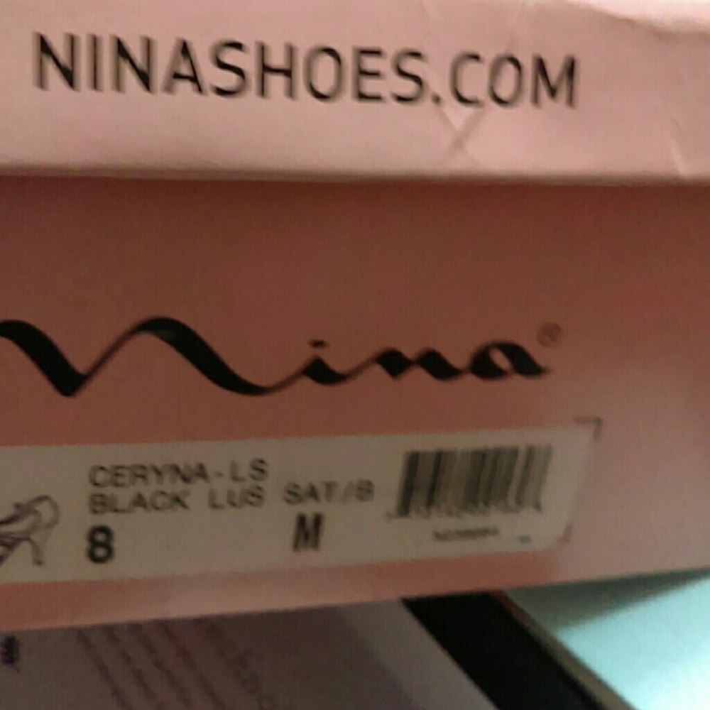 New Shoes, worn three times . Sexy For Dates - Picture 3 of 3