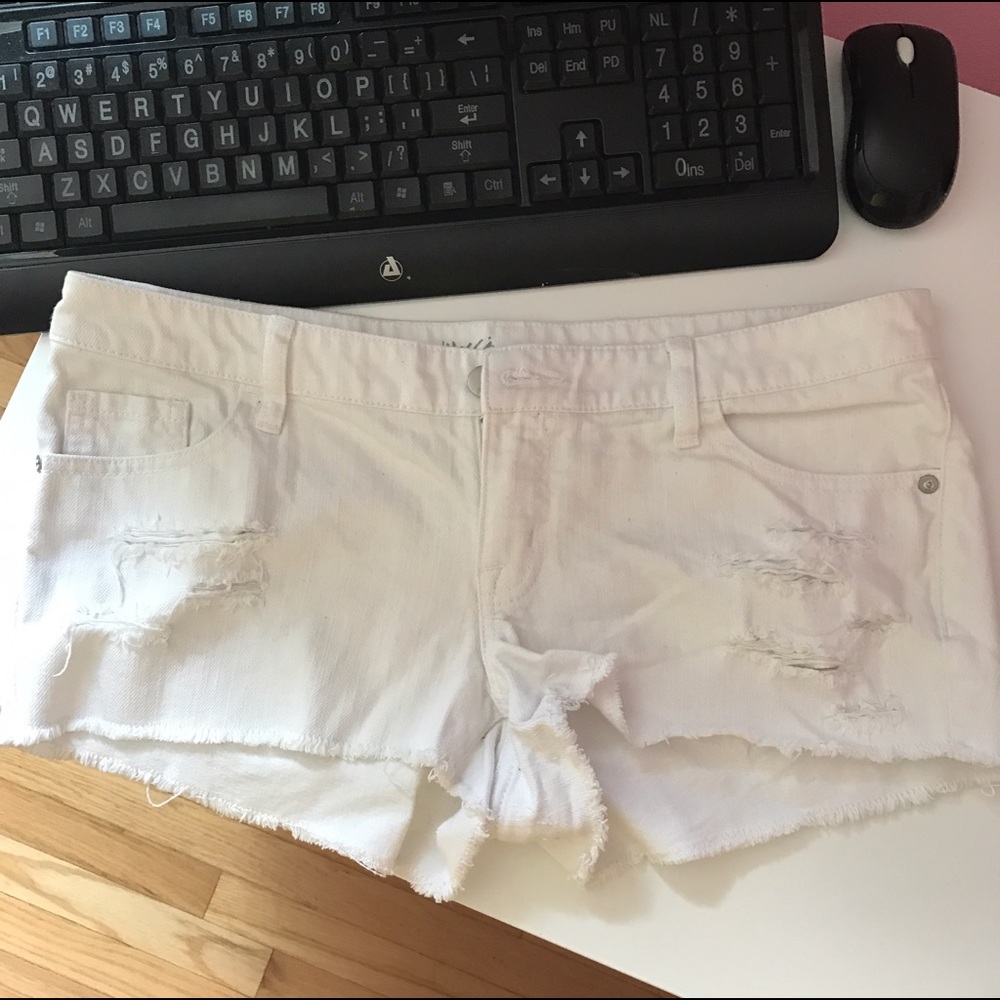 Low Rise Shorts from Mossimo